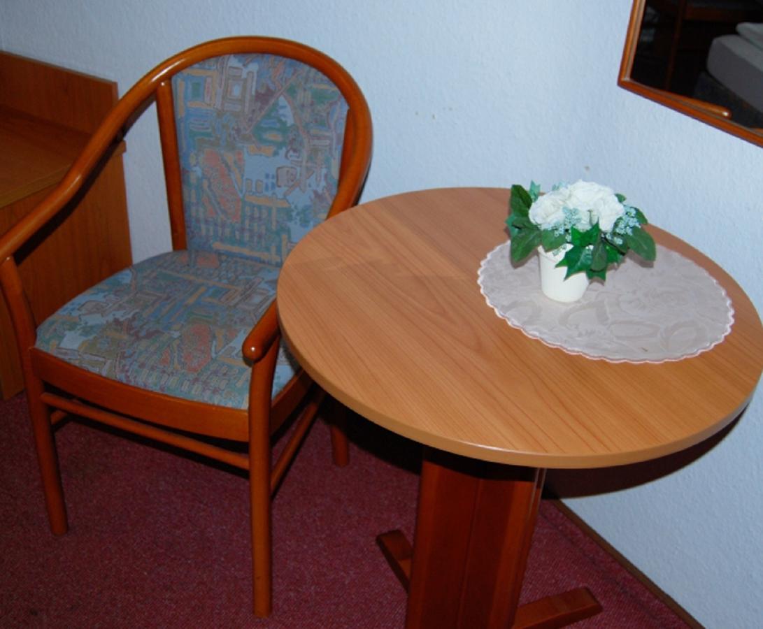 Hotel Neetzer Hof Habitación foto