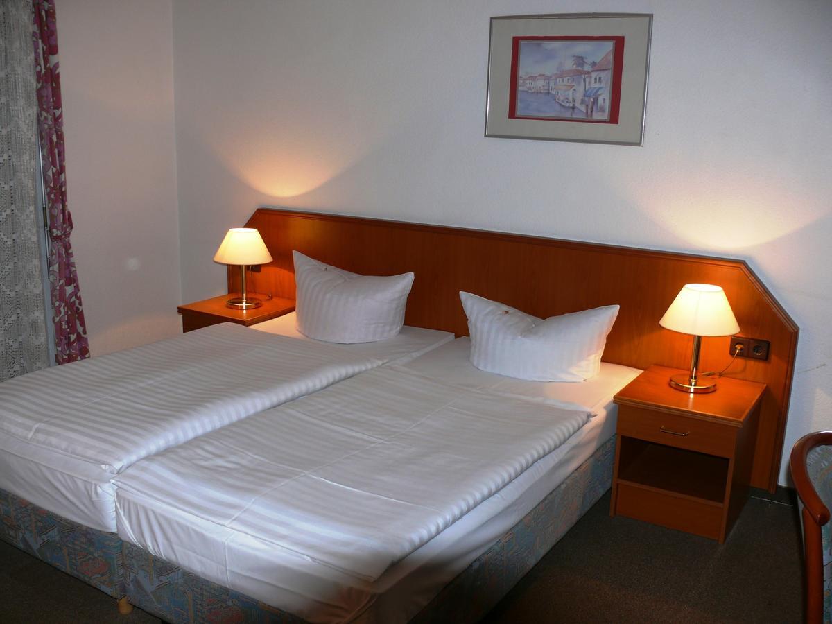 Hotel Neetzer Hof Habitación foto